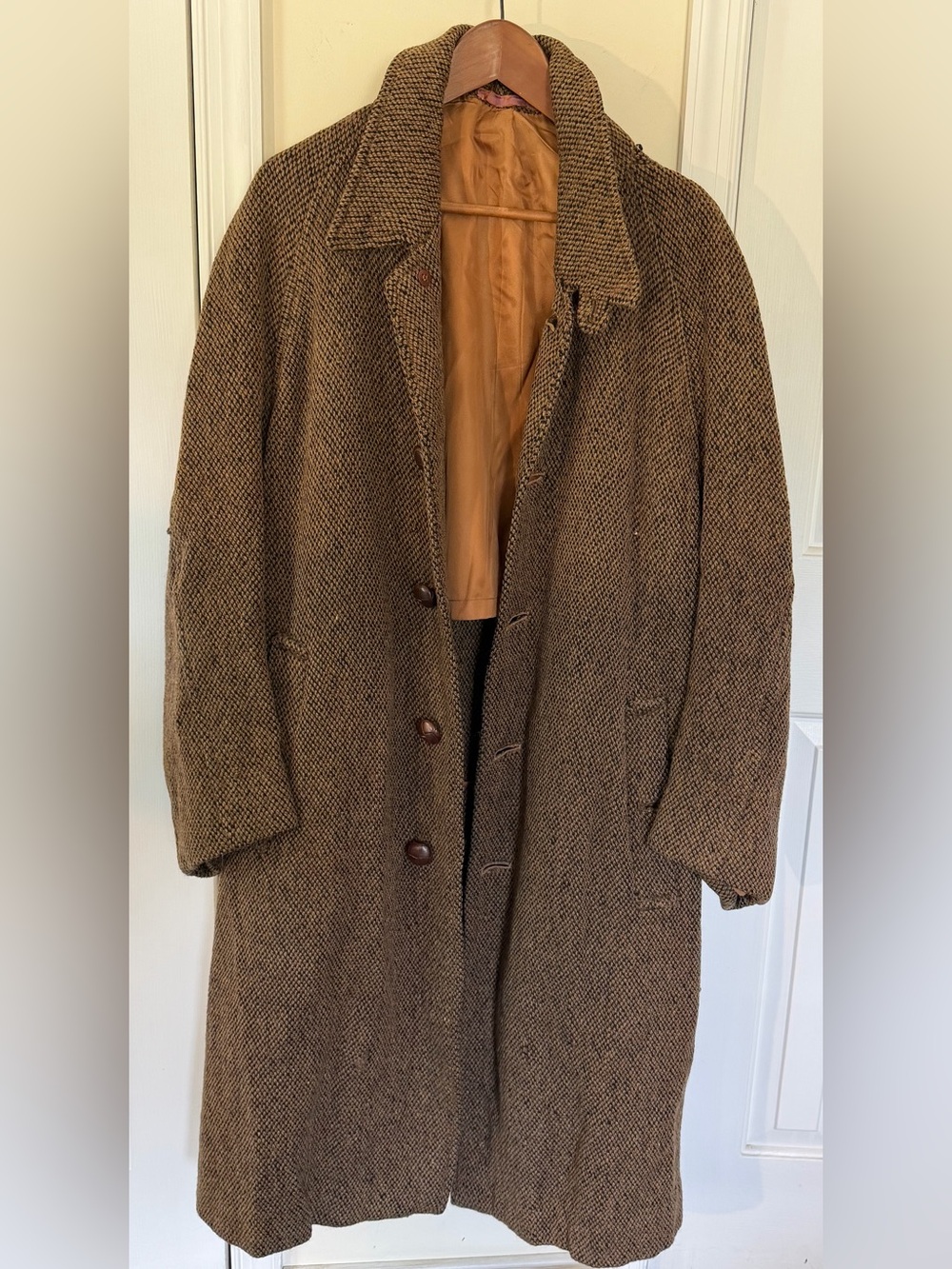 Vintage 1960’s Men's Burberrys Brown Tweed Overcoat - Classic Wool-Blend Coat